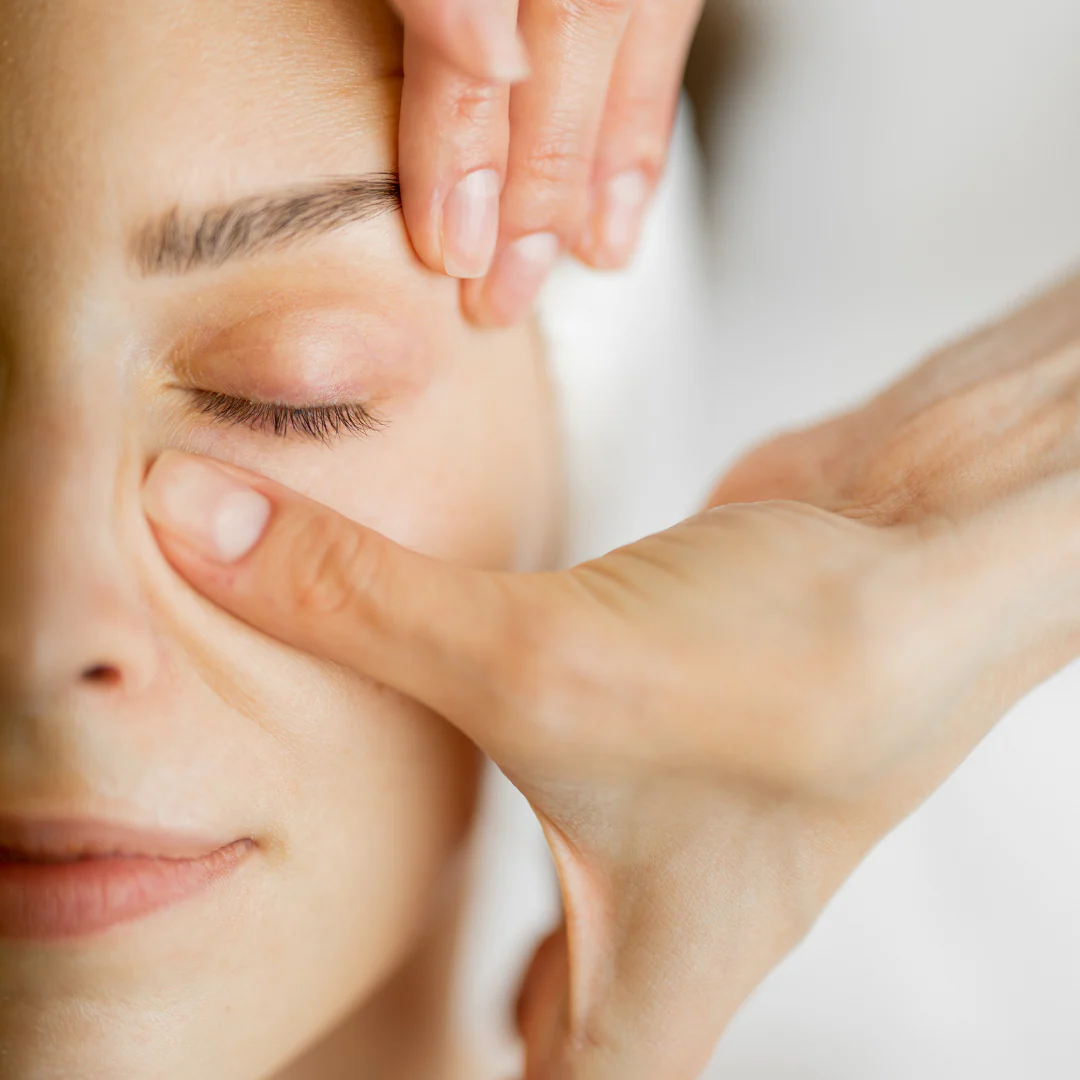 Soin visage Miracle Face Méthode Renata França à Annecy